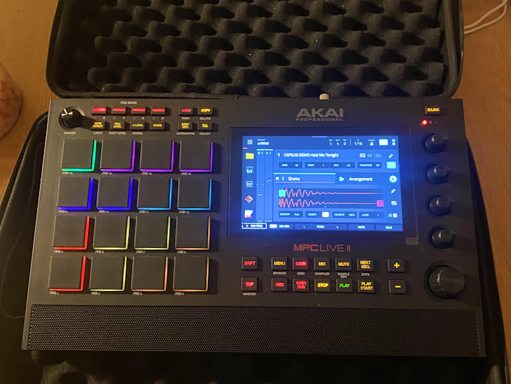 Mpc akai live ii