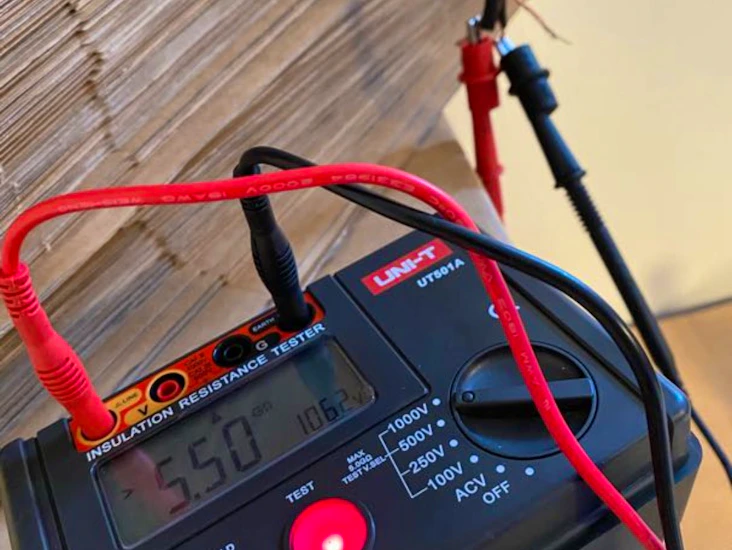Uni-t ut501a isolationsprovare megger