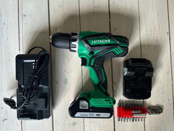 Hitachi skruvdragare