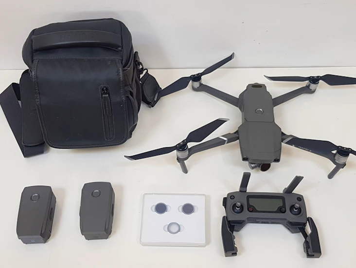 Dji mavic pro 2 zoom with 3 battery nd filters