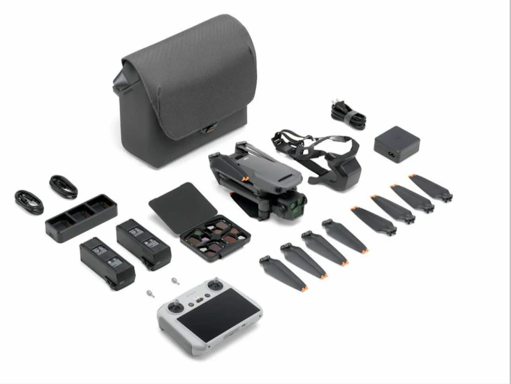 Dji mavic 3 pro + flymore kit (5.1k)