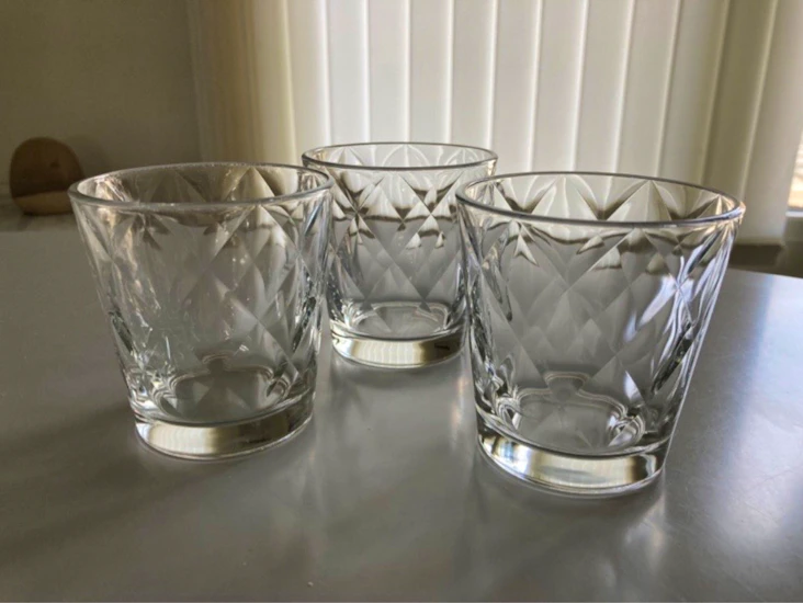 40 glas för vatten eller vin till festen