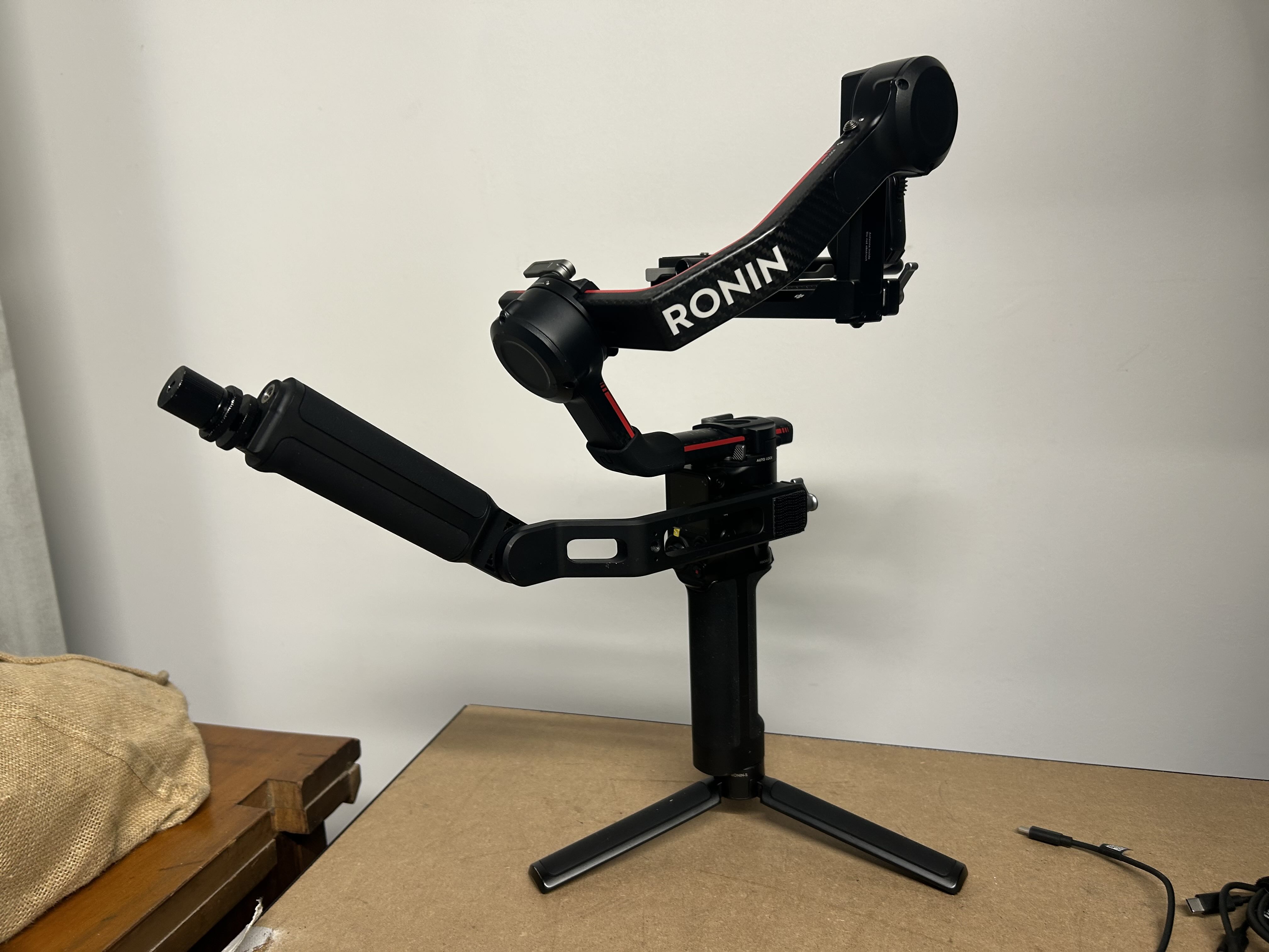 Dji rs3 pro with focus motor and lidar