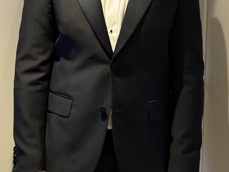 Oscar jacobson smoking bukse og jakke m/eton skjorte. str 52/50/41