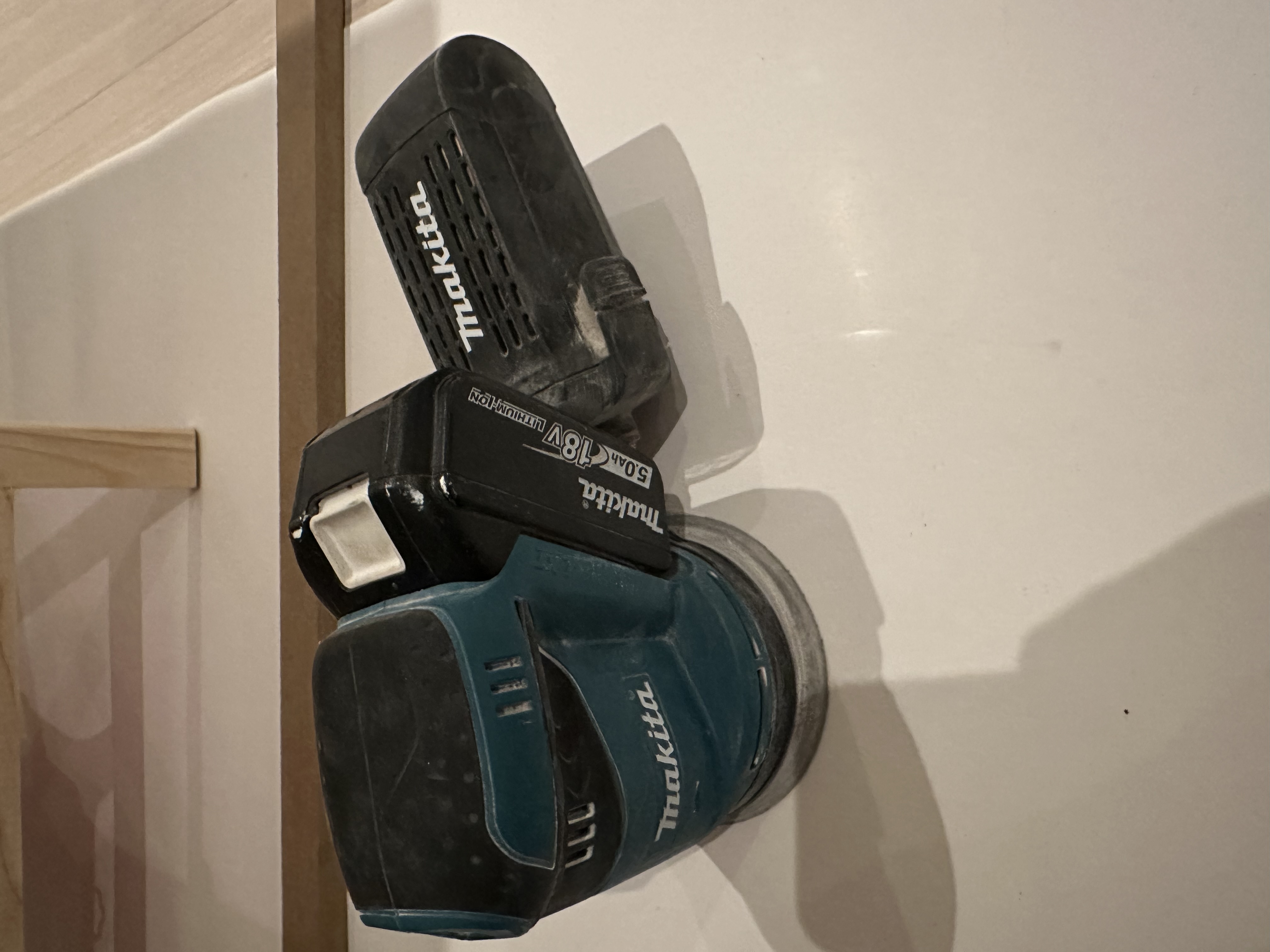 Makita dbo180 slipmaskin