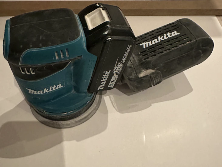 Makita dbo180 slipmaskin