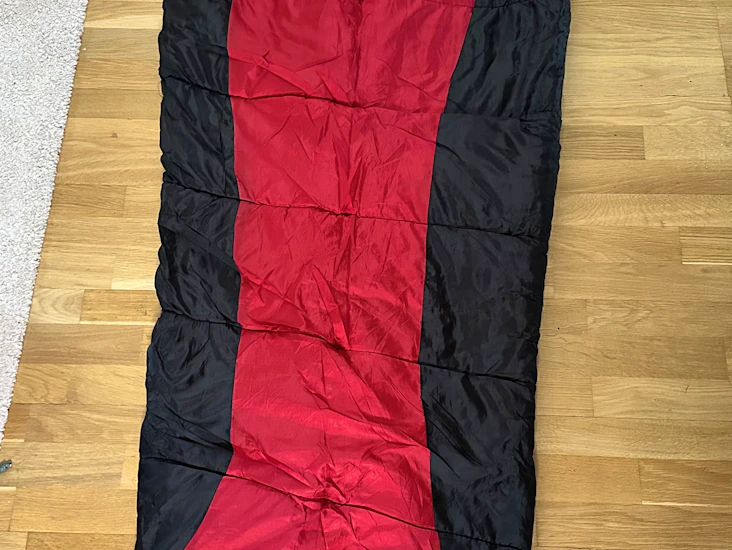Globe sleeping bag