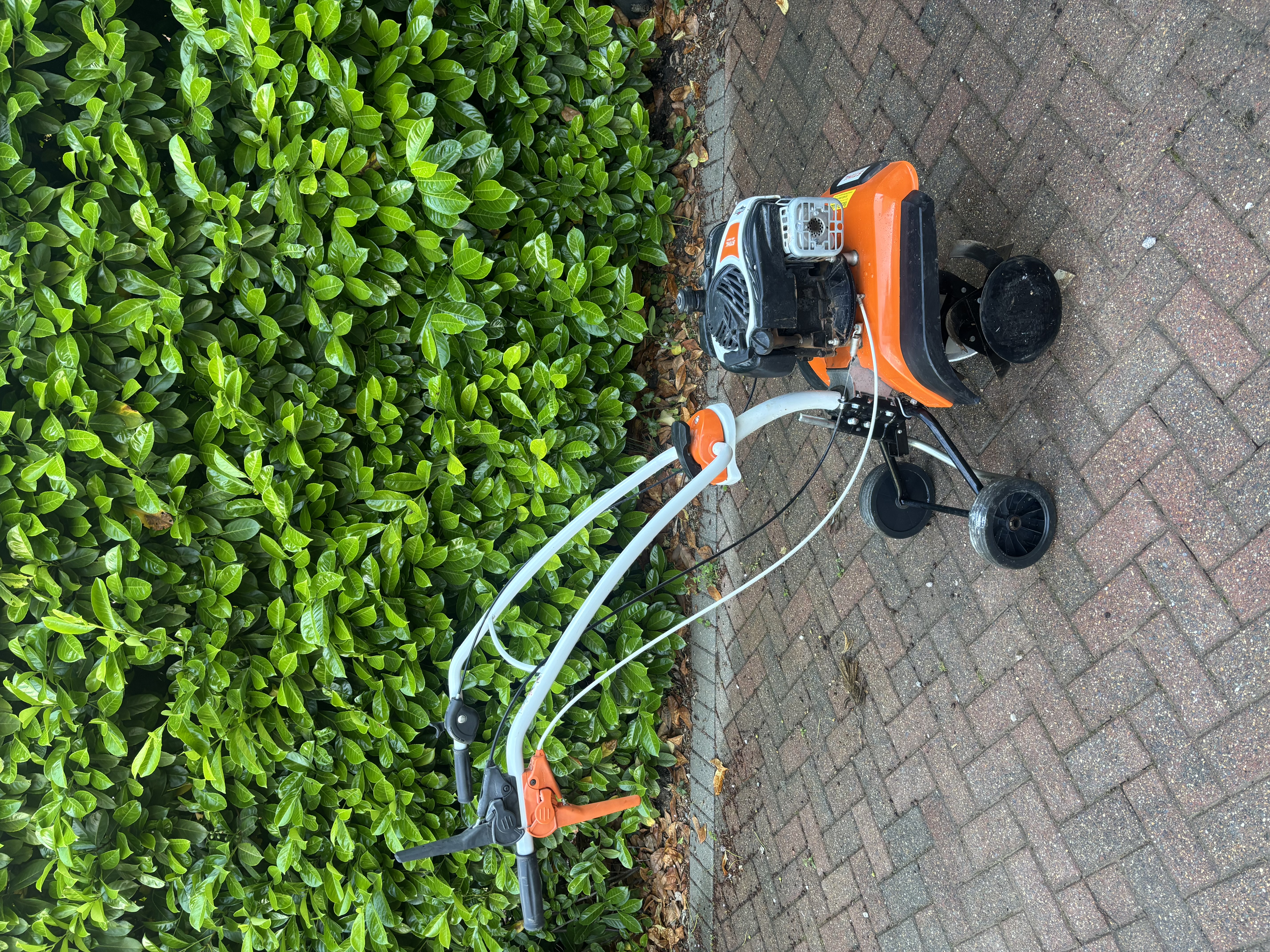 Stihl mh 445 tiller