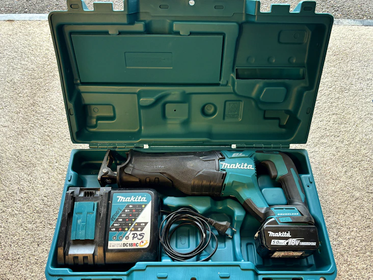 Tigersåg makita djr 187