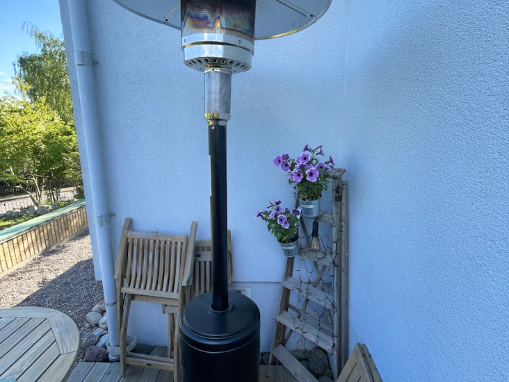 Gasolvärmare nyskick 210cm hög - 1 dygn 349kr