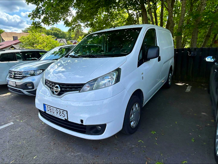 Nissan nv200 uthyres