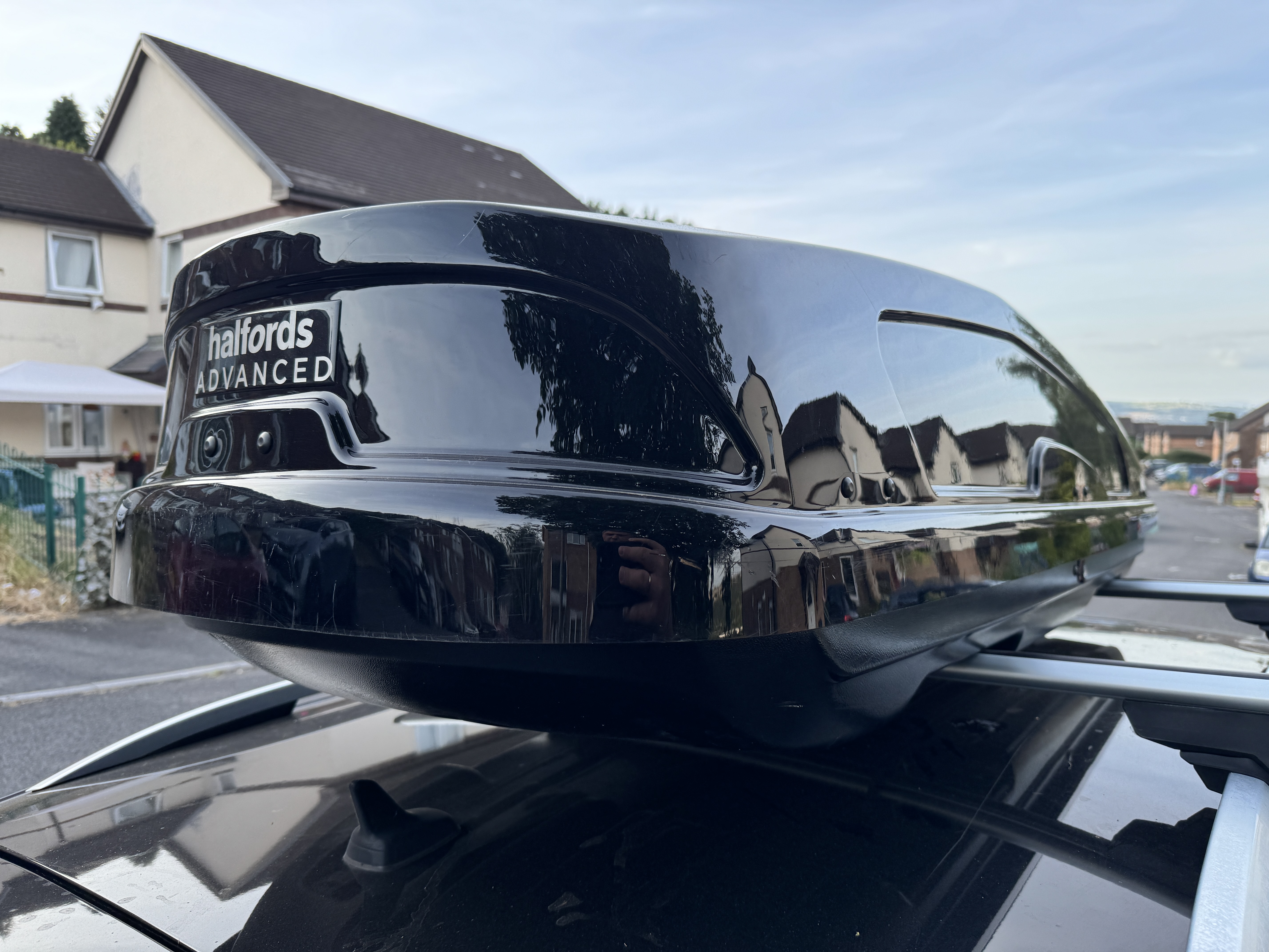 Halfords advanced (thule) roof box 360 litre