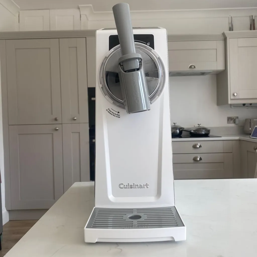 Cuisinart frost fusion -  soft serve ice cream & frozen slushy drinks machine