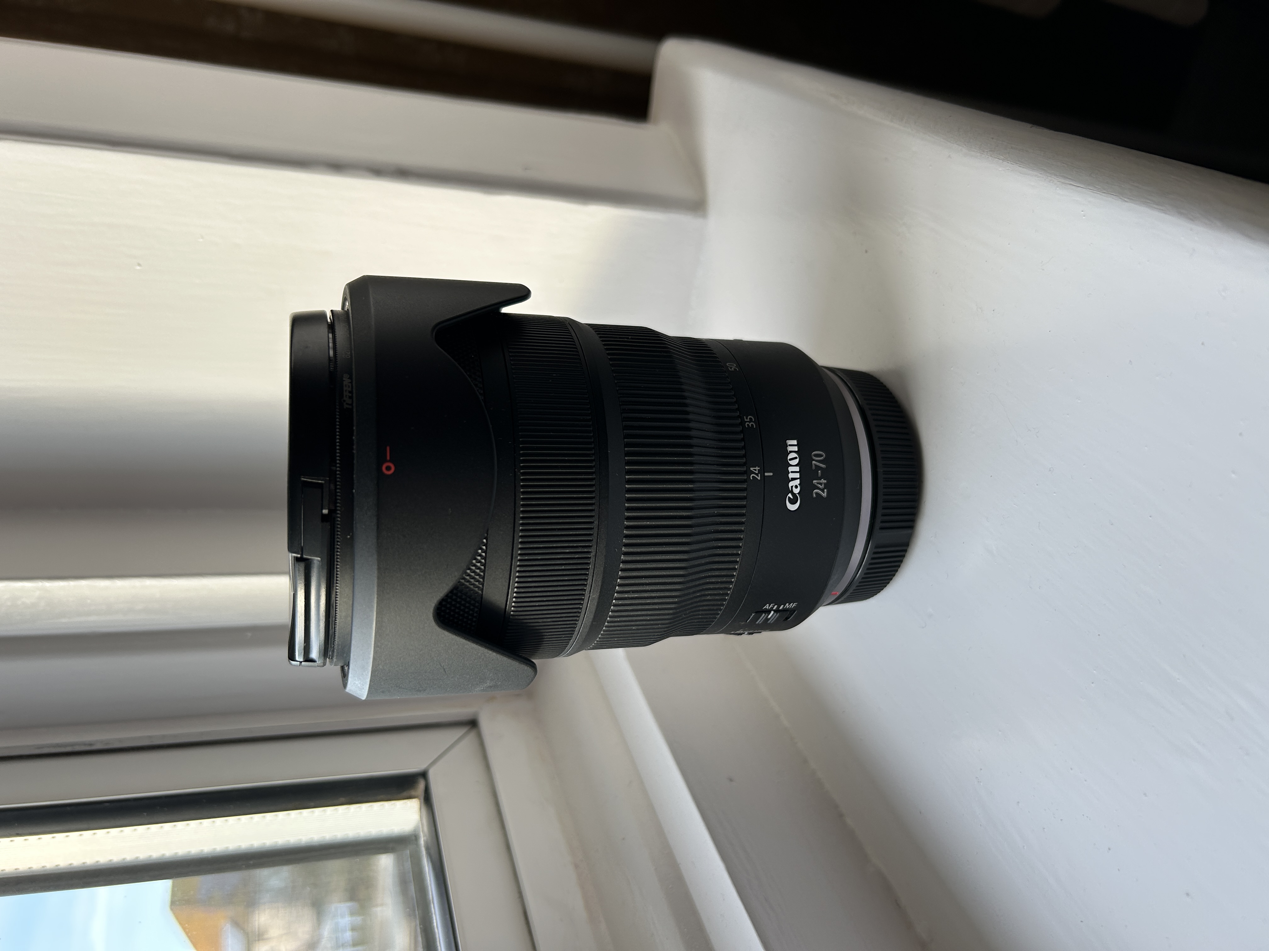 Canon rf 24-70 f2.8