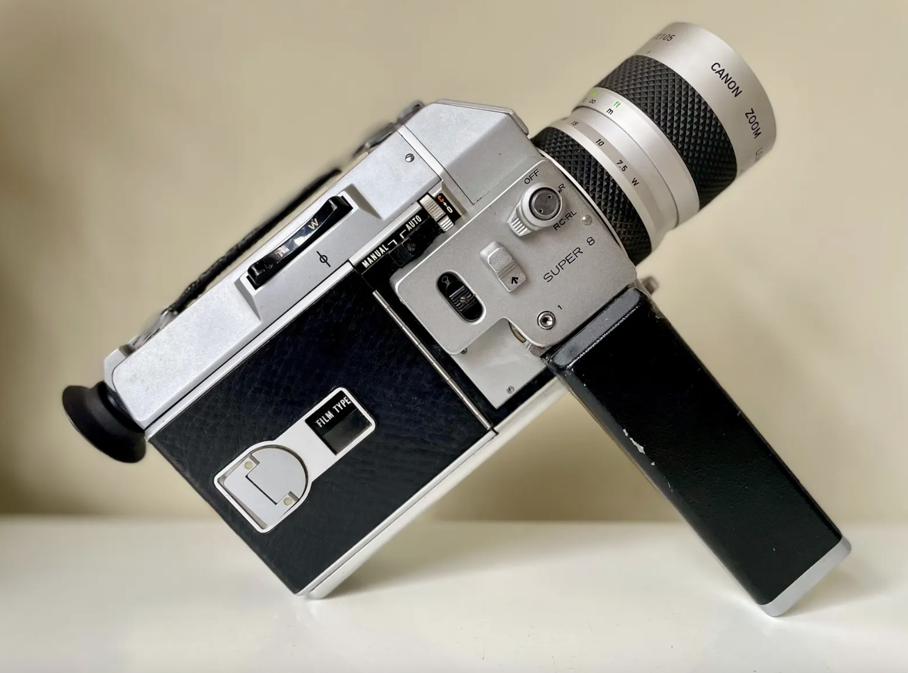 Canon auto zoom 814 super 8 movie cine camera