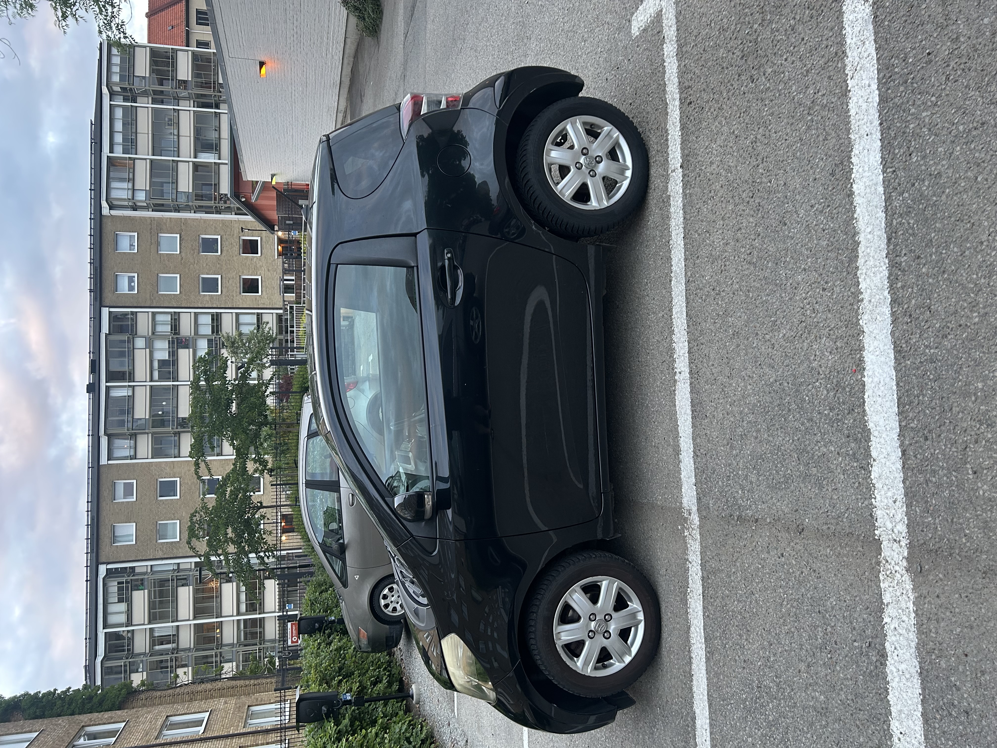 Toyota iq   bensinsnål