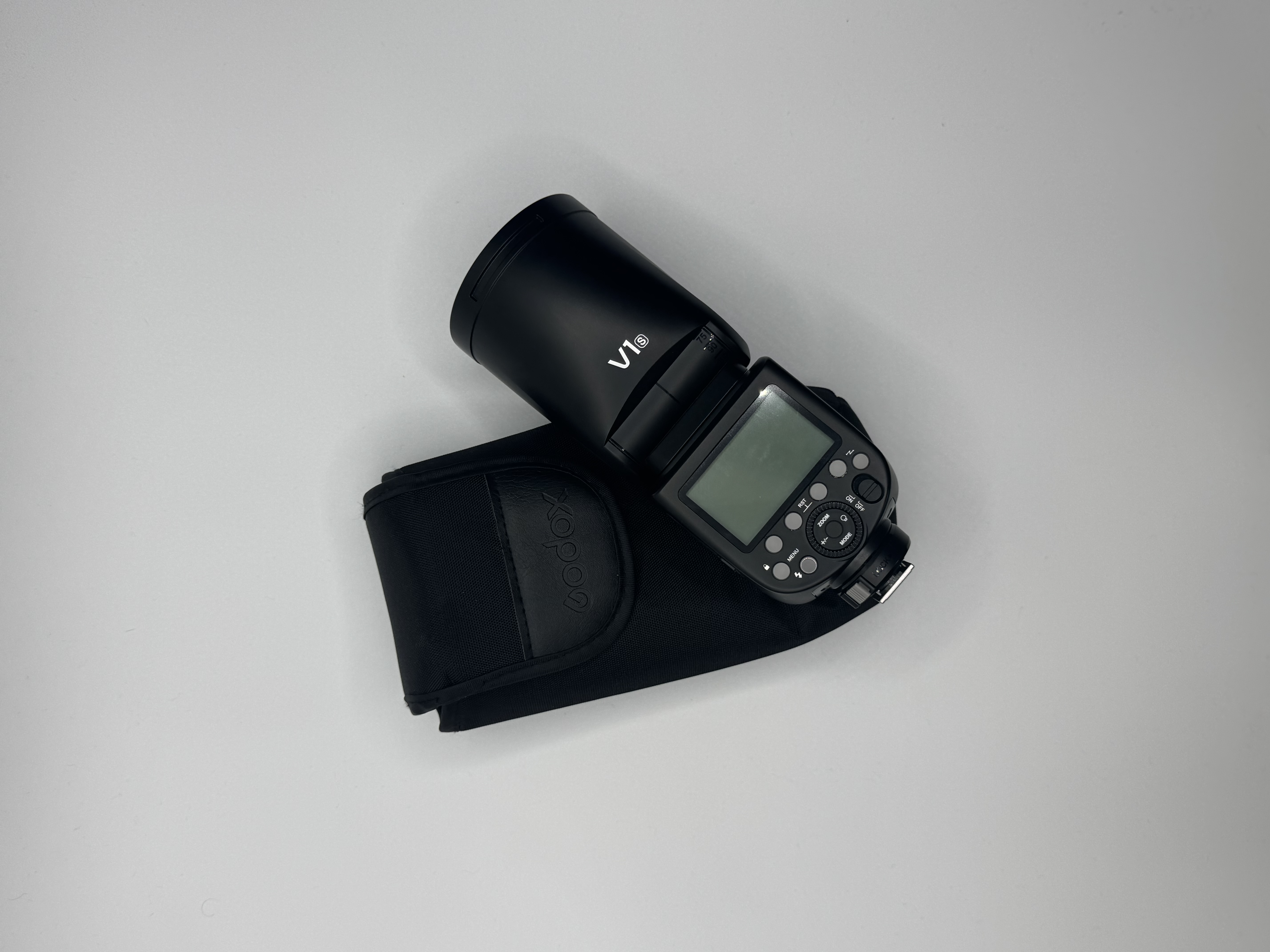 Godox v1 flashgun - sony e mount 