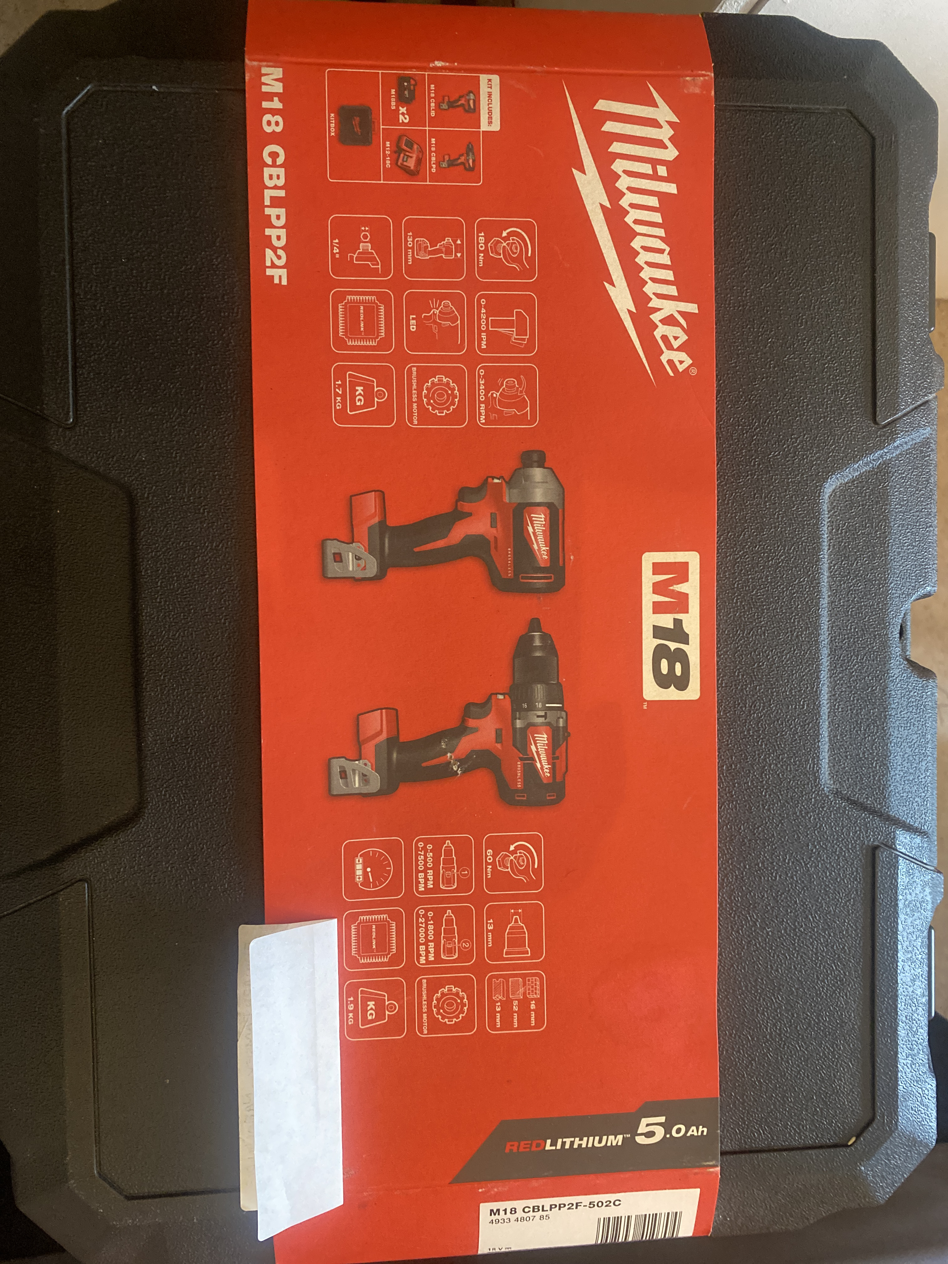 Milwaukee cordless combi drill and driver set 