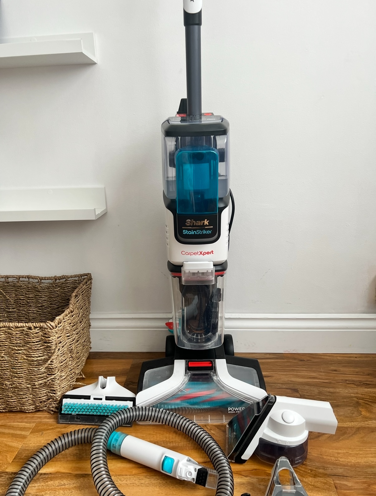 Shark carpetxpert stainstriker upright carpet cleaner