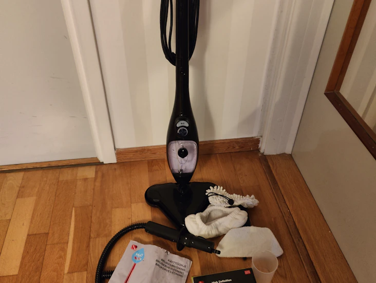 H20 x5 5 in 1 steam cleaner/mop