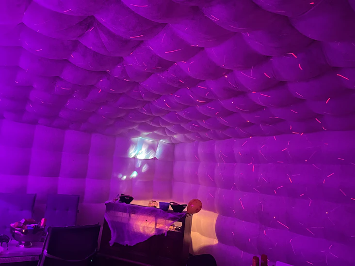 Flott pop up partytelt 8x6 m til leie