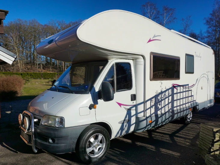 Mysig fullt utrustad husbil offgrid/camping