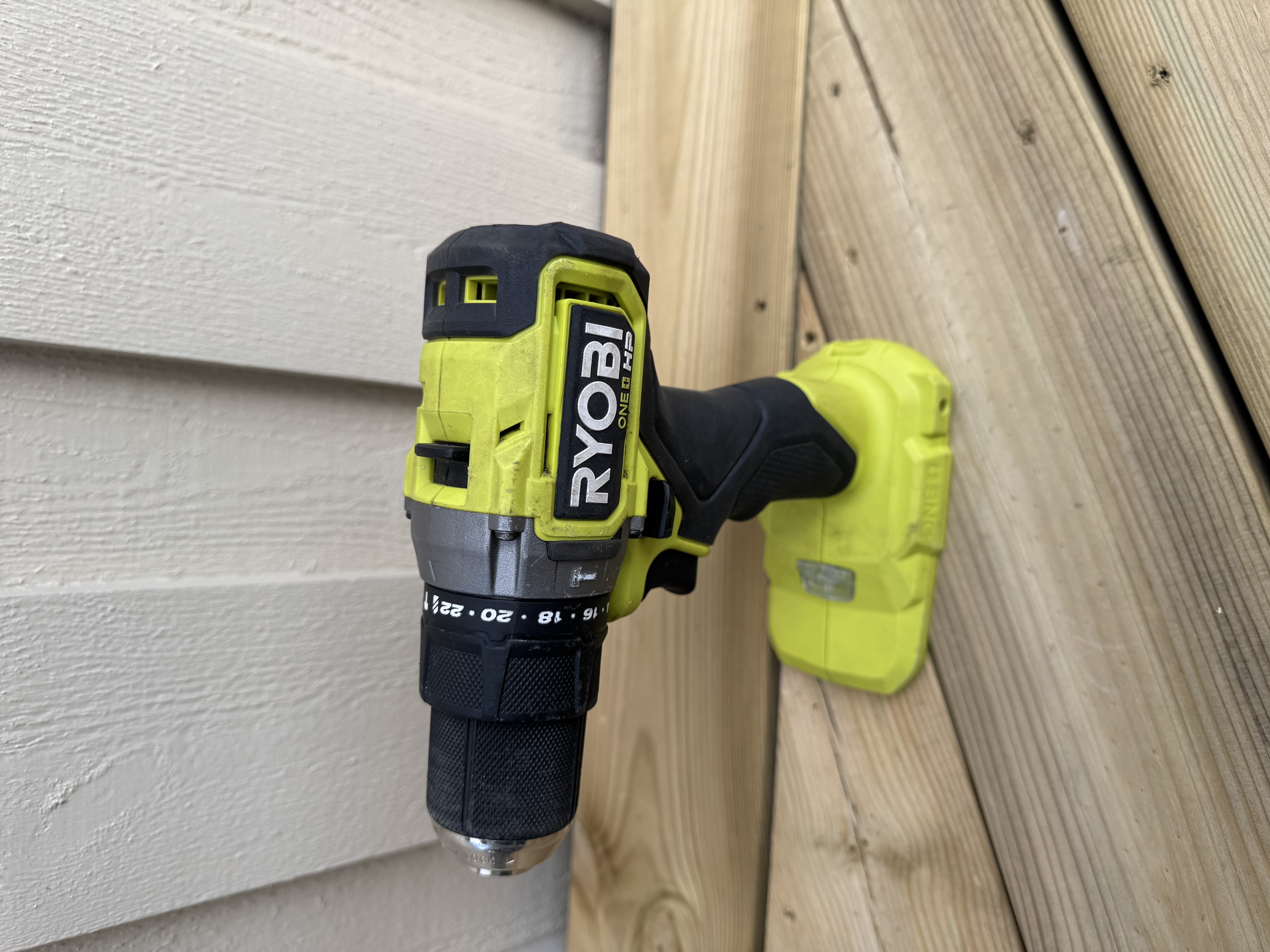 Ryobi skrutrekker 