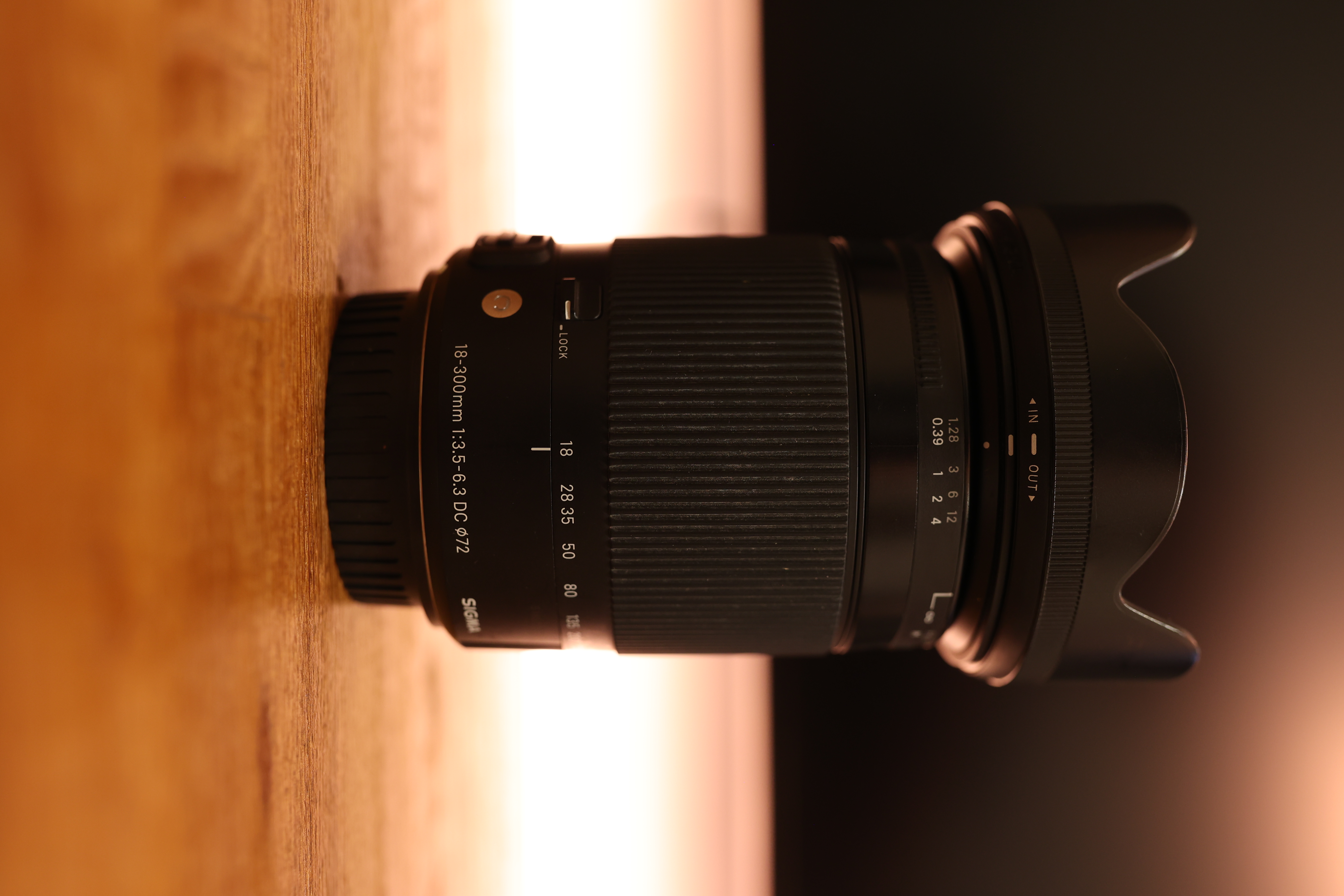 Canon | sigma 18-300mm f/3.5-6.3 dc macro os hsm contemporary 