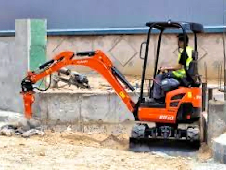 Kubota u17-3@ minigraver