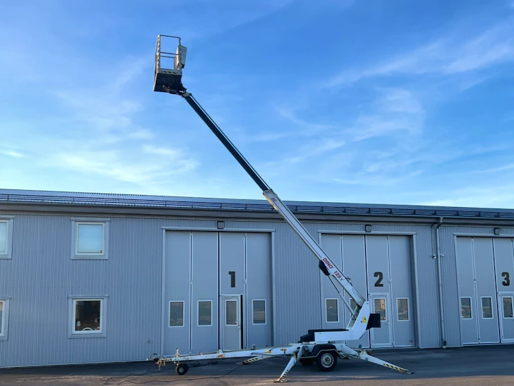 Dino 125t skylift