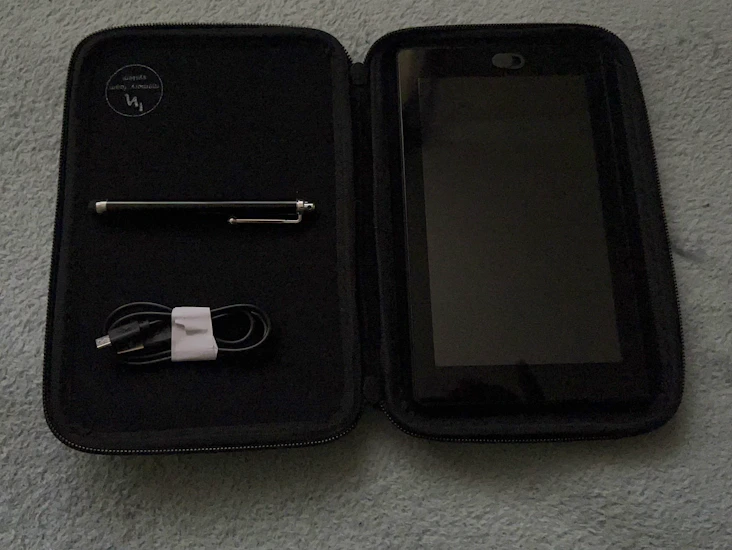 Amazon fire 7 tablet with alexa