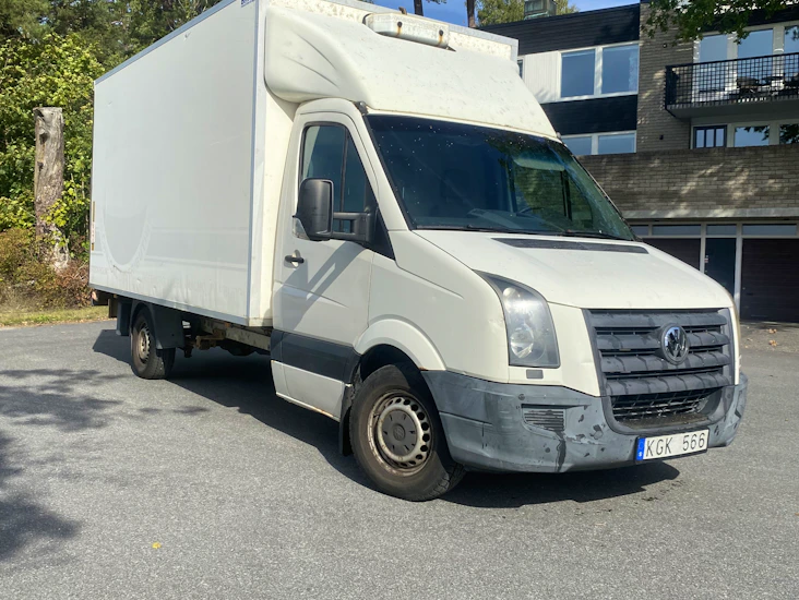 Lätt lastbil med lyft, 18 kbm, b-kort