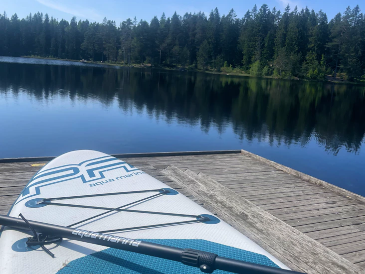 Sup-bräda för nybörjare med paddel, pump och vattensäker väska