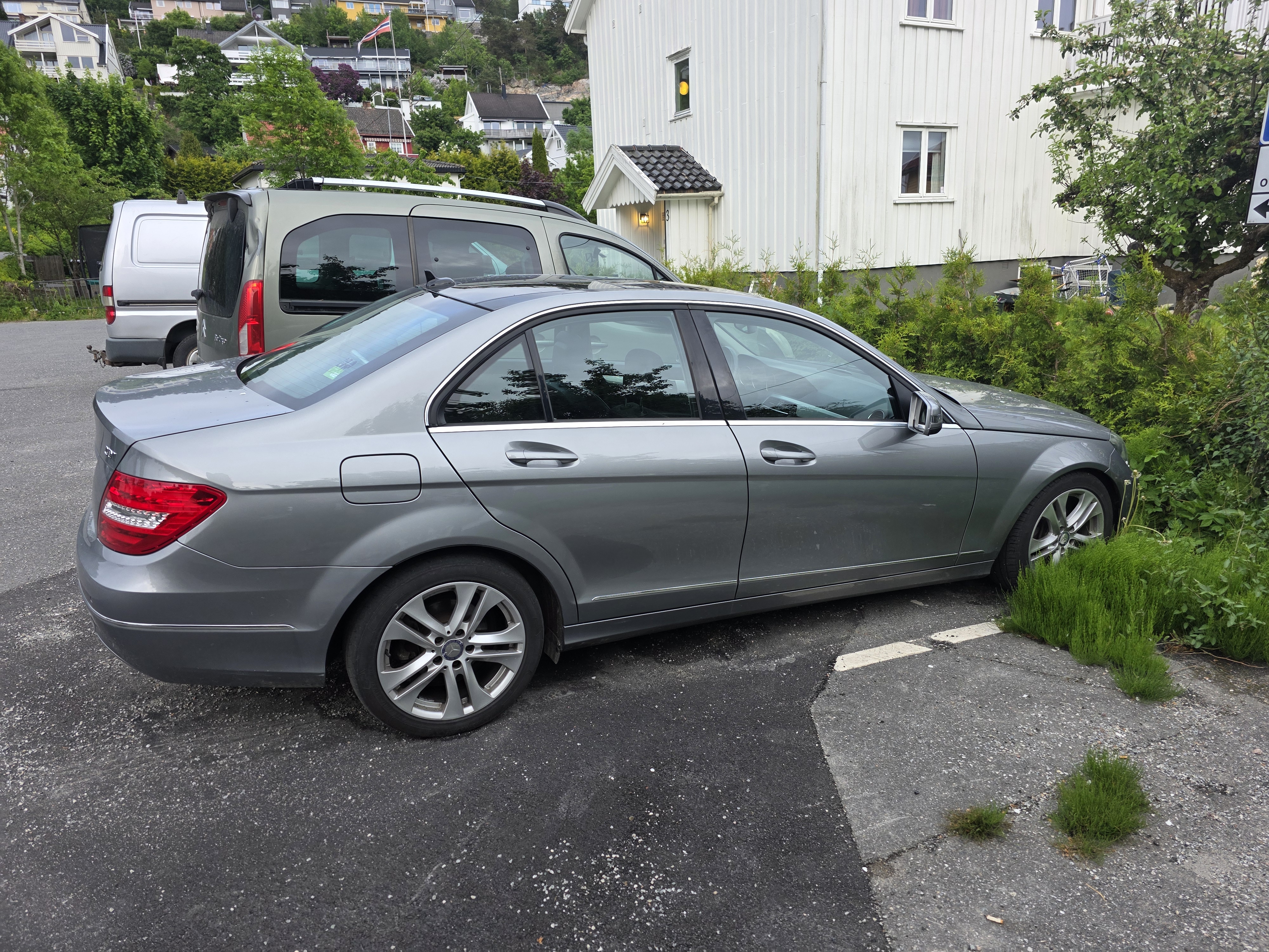 Mercedes-benz c180