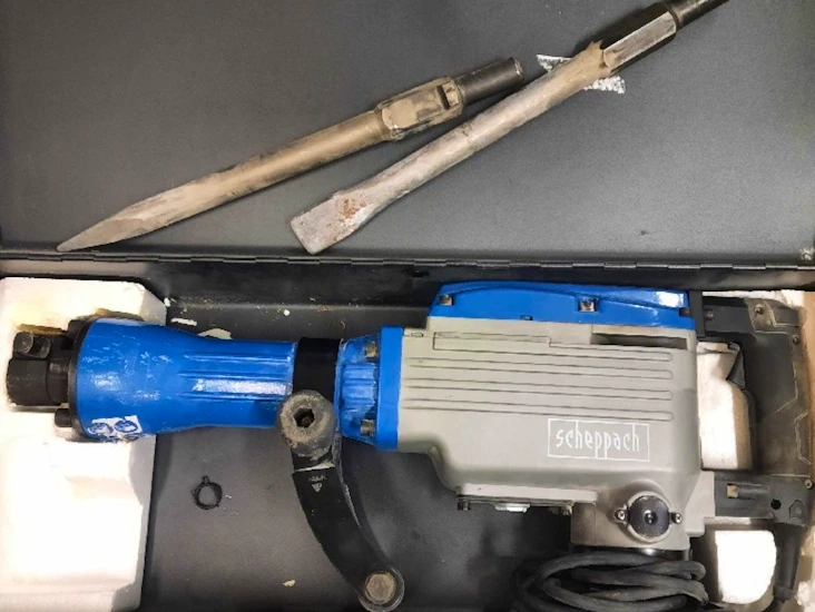 Bilmaskin, mejselhammare