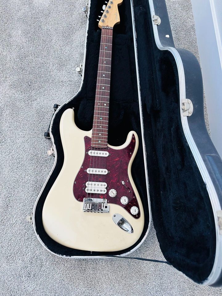 美品 送料込 Fender Deluxe Strat HSS Pearl Rent 2007 Fender American Deluxe Stratocaster HSS - Olympic