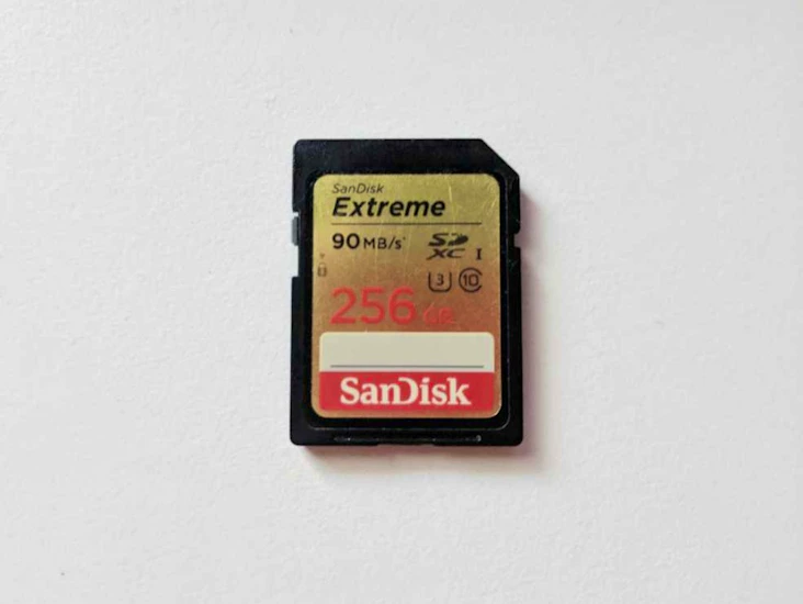 Minneskort 256 gb sandisk extreme sdxc