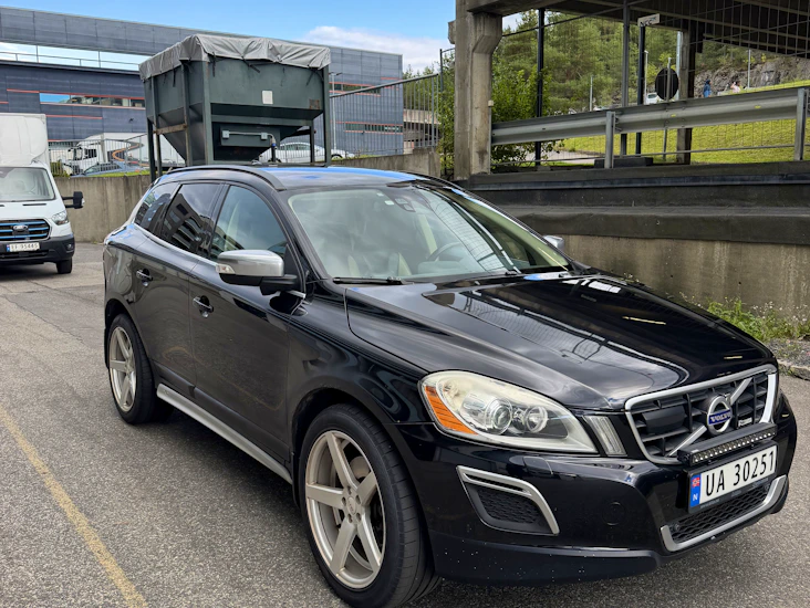 Volvo xc60 - suv - 4x4 - automat – komfortabel, romslig og klar for tur!