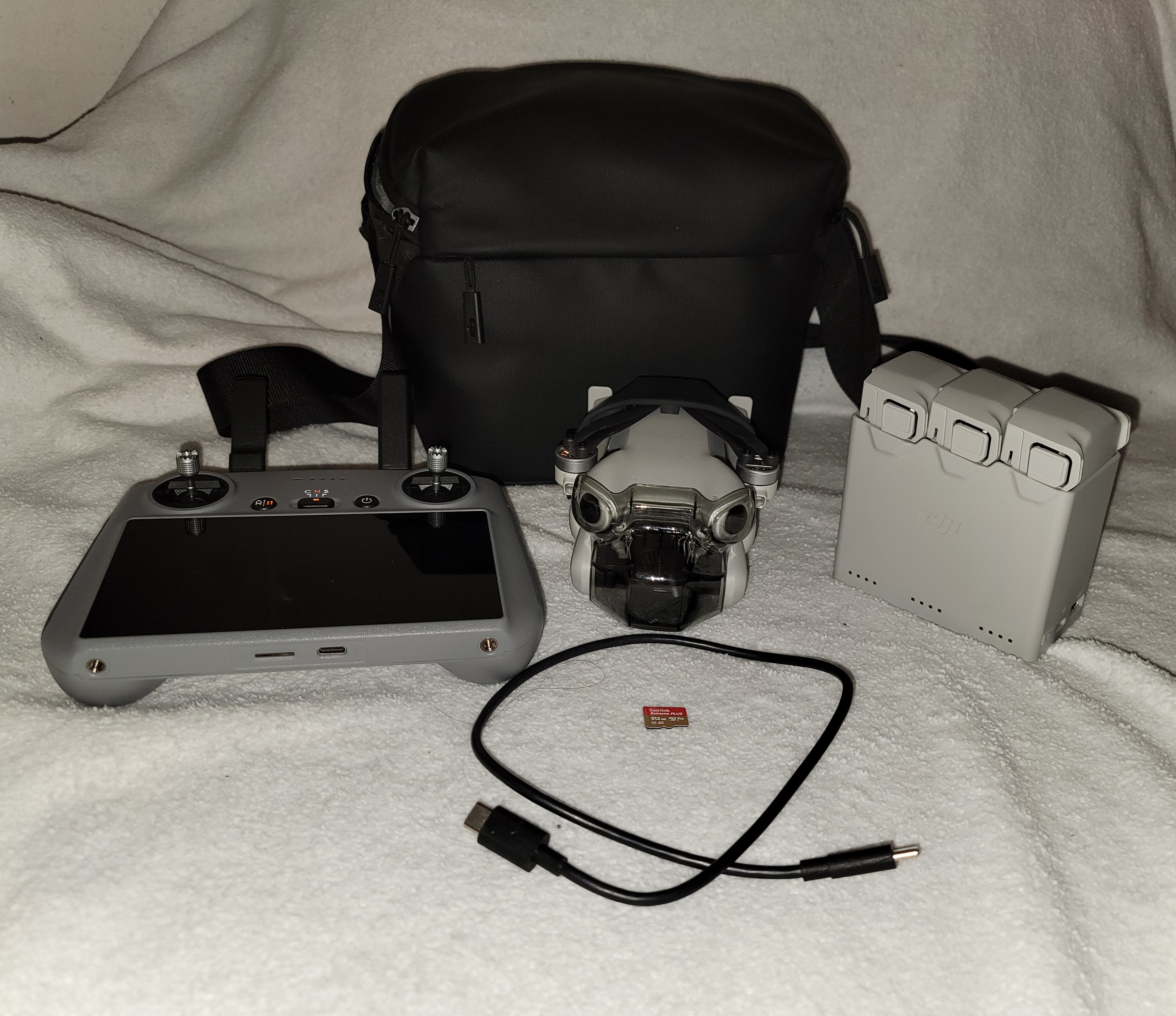 Dji mini 4 pro fly more combo plus