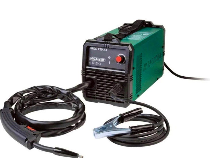 Svetsmaskin med utsyr og tråd