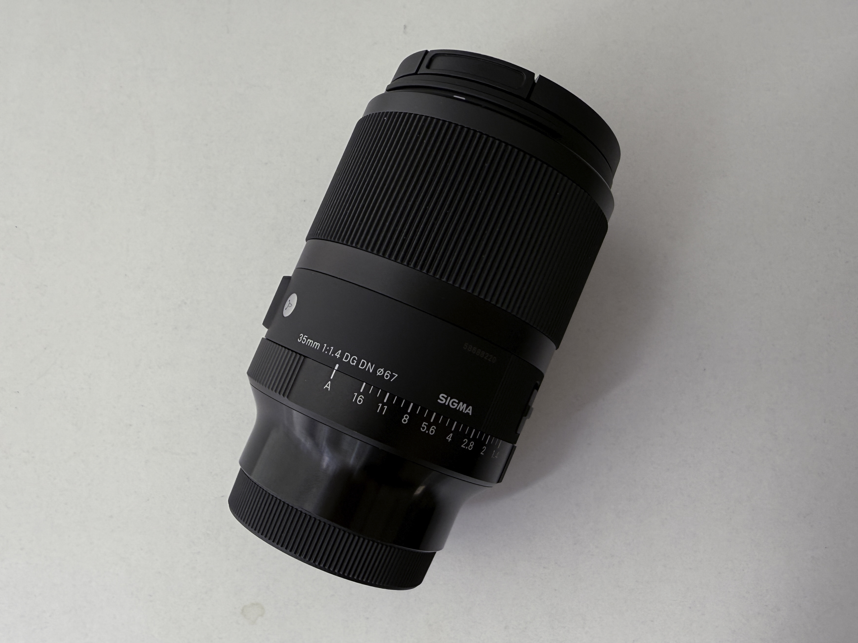 Sigma 35mm f1.4 dg dn art lens for sony e