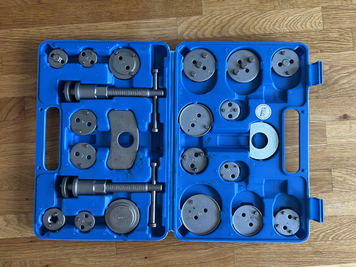 22 pieces universal brake piston reset tool