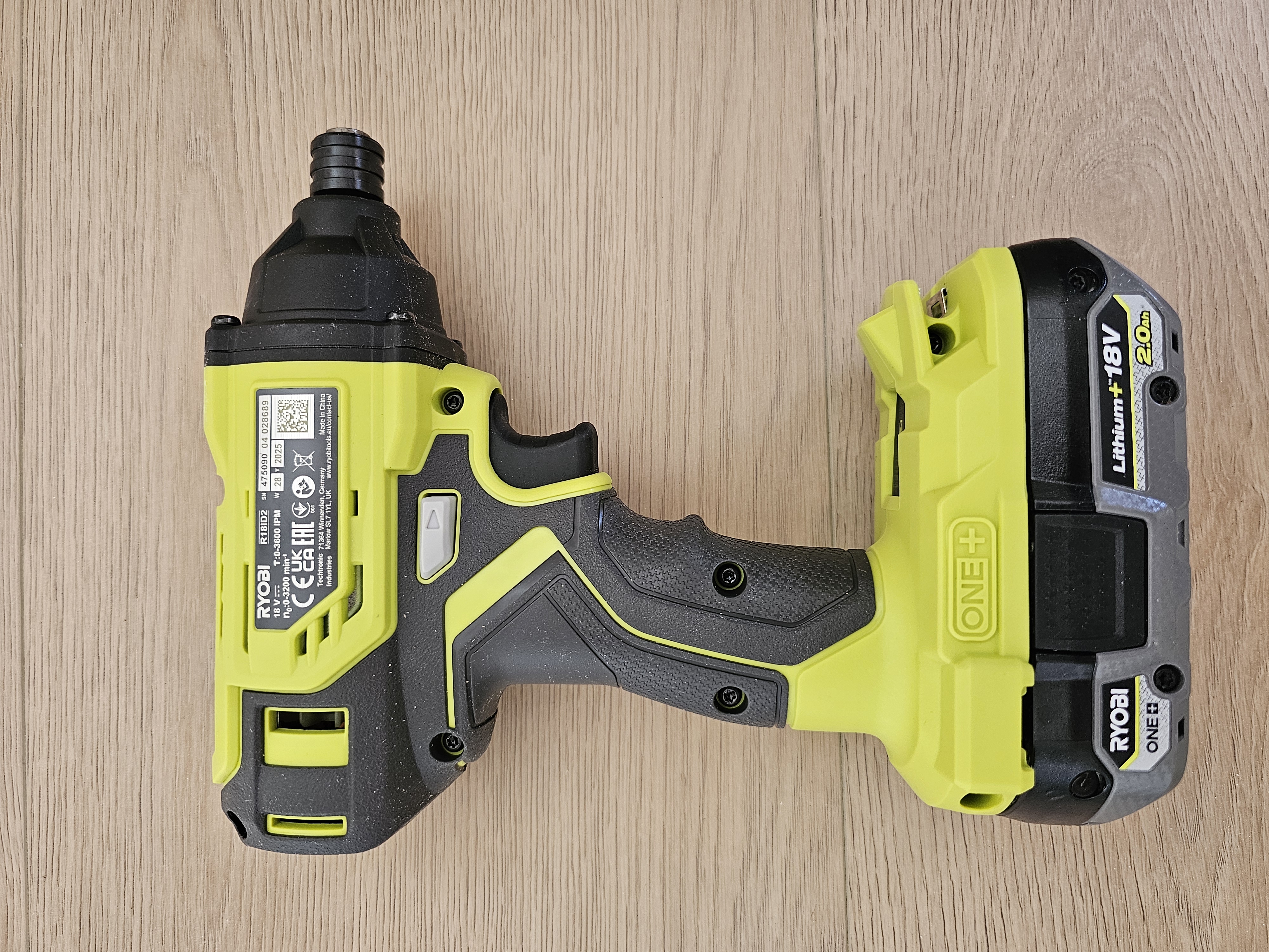 Ryobi slagtrekker 18v (one+) – slagskrutrekker, batteri + lader
