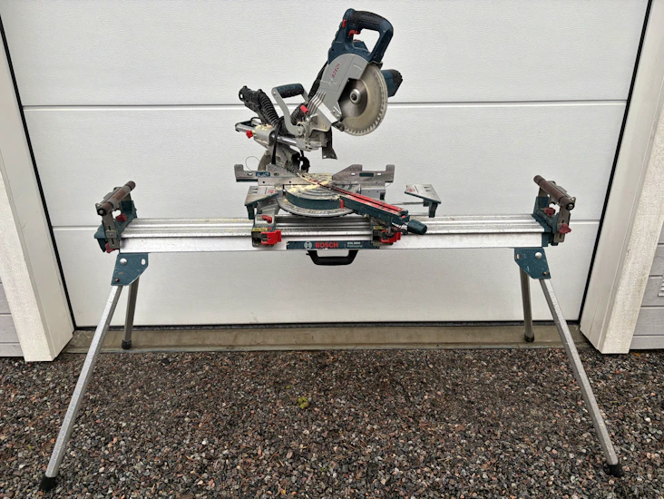 Kap-& gersåg bosch 80sj 216mm 1400w + stativ