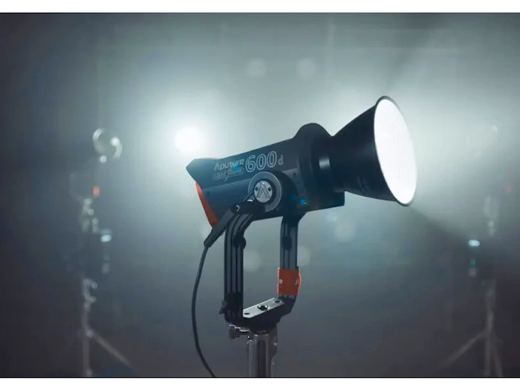 Aputure 600d pro led light