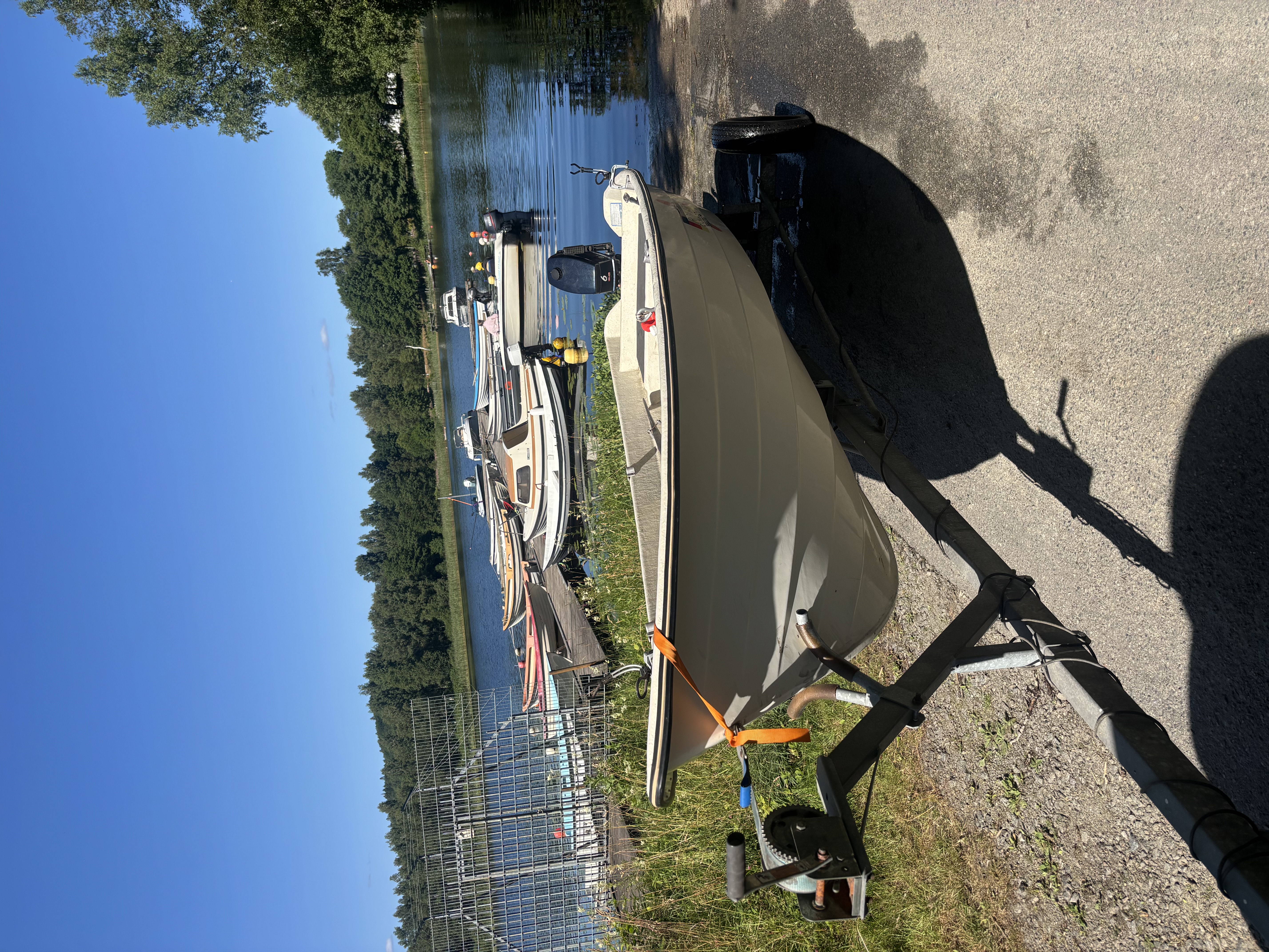Båt på kärra 80km/h