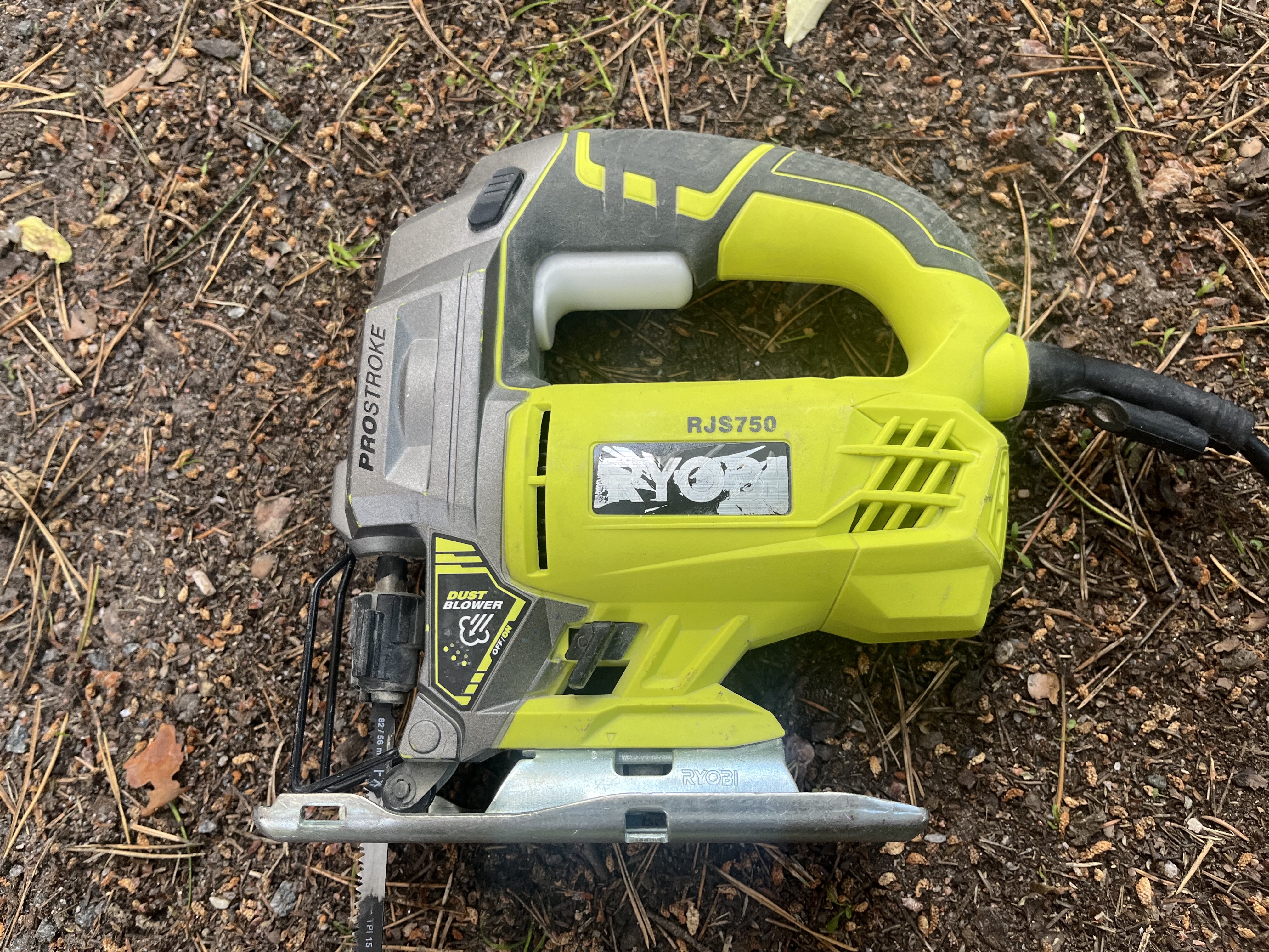 Ryobi rjs750 pistosaha
