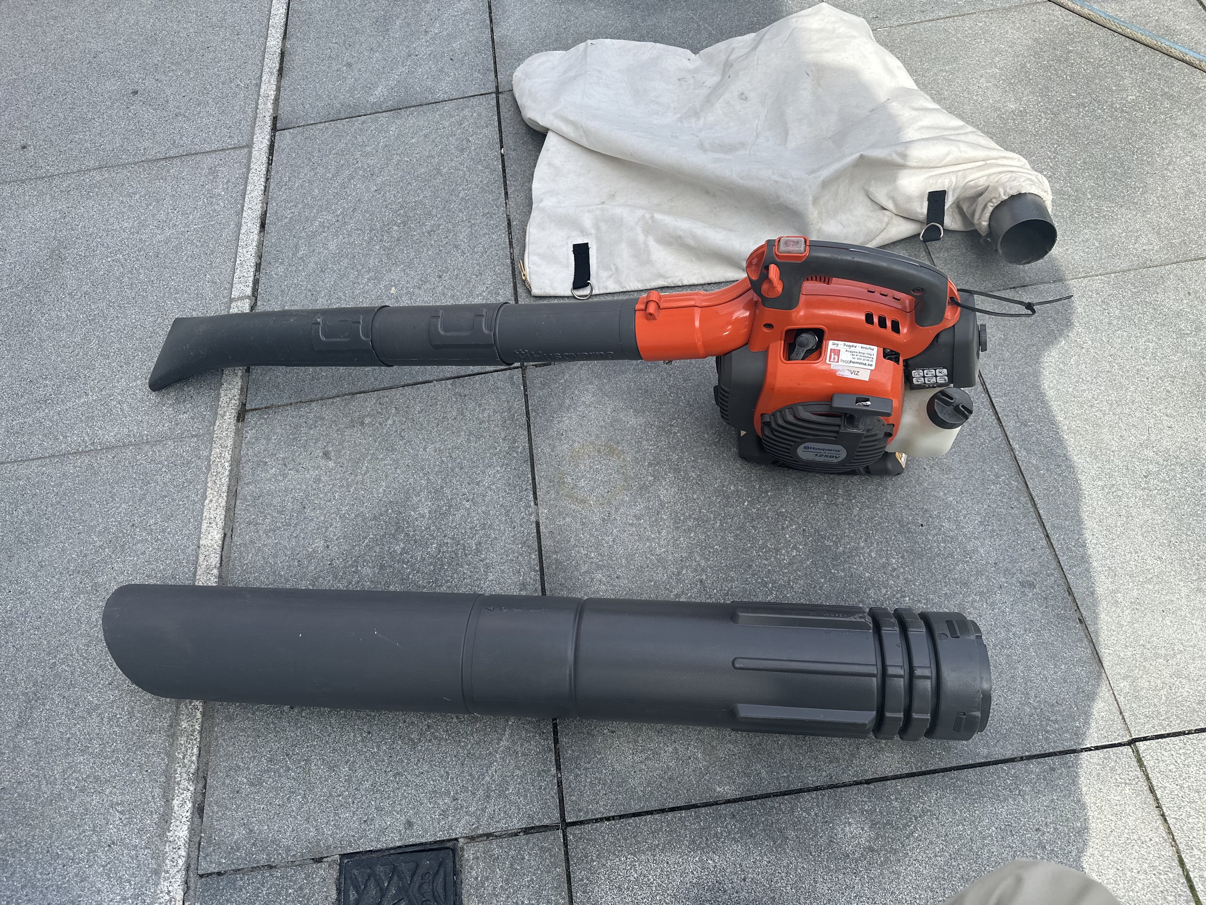 Bensindrivna lövblåsare husqvarna 125b