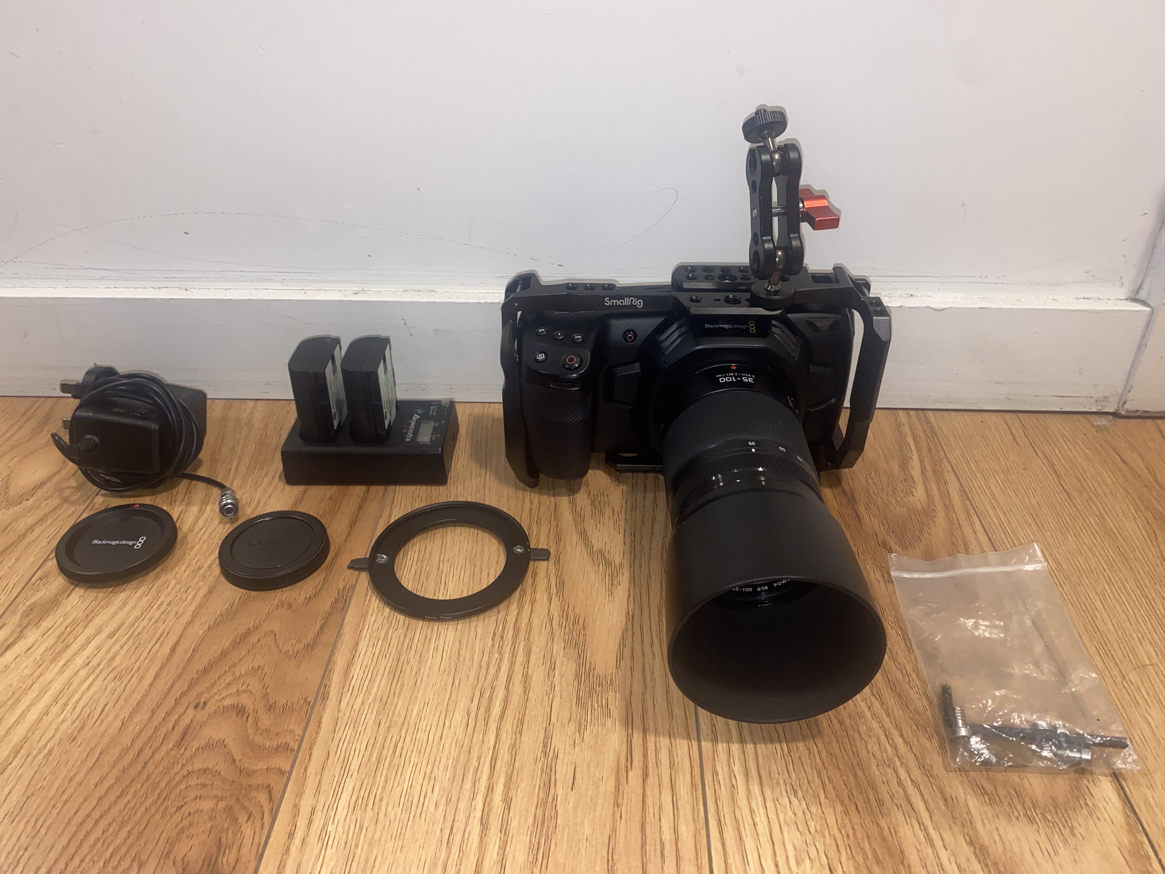 Black magic 4k + 35-100mm panasonic lens 