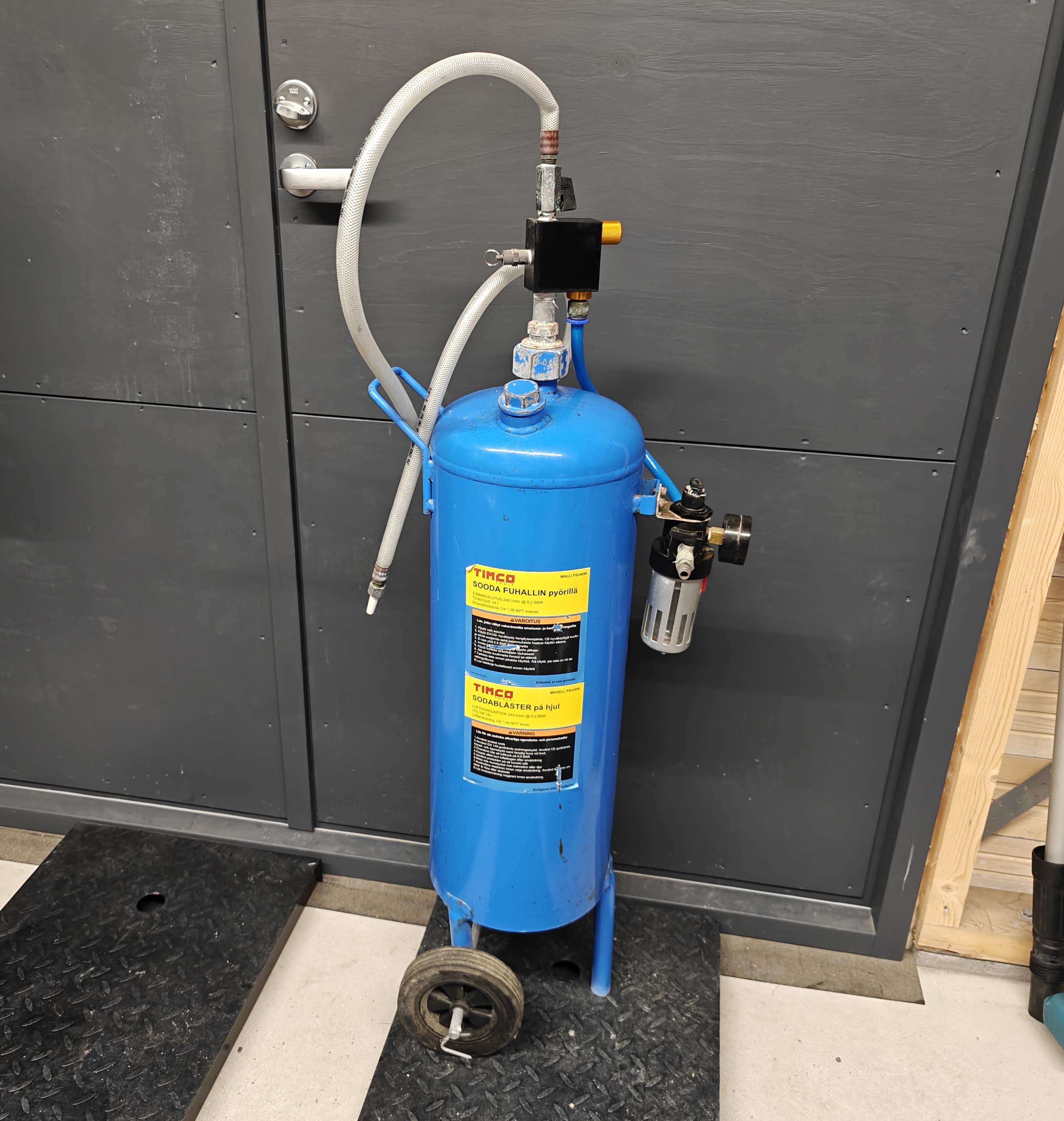 Soodapuhallin iso & pieni